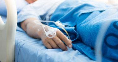 Stire din Social : COPAC cere scutirea de la plata contribuţiilor sociale pentru concediile medicale pentru toţi bolnavii cronici