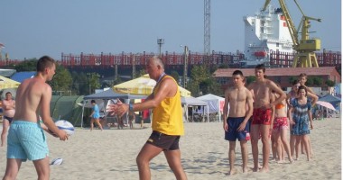 Stire din Sport : RUGBY,FRR. Rugbyul se învață și în vacanță