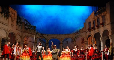 Stire din Cultură-Educație : Seară de balet la Teatrul "Oleg Danovski"