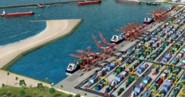 Stire din Economie : Se ascute competiția pe piața  containerelor de la Marea Neagră