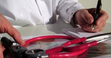 Stire din Sănătate : Cât vor plăti constănțenii pentru internarea de lungă durată