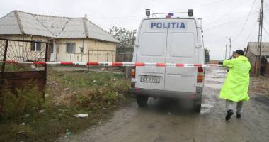 Stire din Eveniment : Sechestrat și jefuit  în propria locuință