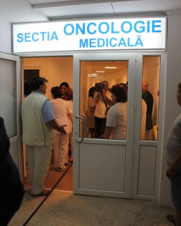 Constănțenii au parte de cele mai bune servicii medicale în tratarea cancerului - 2