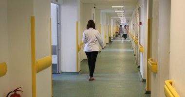 Stire din Sănătate : SPITALUL JUDEȚEAN angajează medici pentru ORTOPEDIE