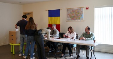 Stire din Politică-Administrație : Constănțenii, chemați la urne pe 6 noiembrie