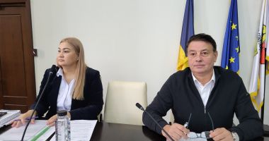 Florin Mitroi, despre consilierii de la AUR, care au plecat de la ședință: "Ne-am cuplat, ne-am logodit și când să facem nunta a fugit mireasa" - 2