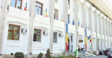 Stire din Politică-Administrație : Aleşii locali din Constanţa au pus la punct ultimele detalii pentru preluarea CET de către Termocentrale
