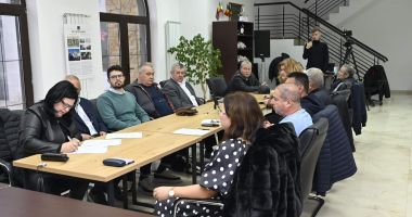 Stire din Politică-Administrație : Ședință de Consiliu Local, la Techirghiol. Aleșii iau în calcul vânzarea mai multor terenuri