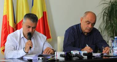 Stire din Politică-Administrație : Ce decizii importante au luat, ieri, consilierii județeni