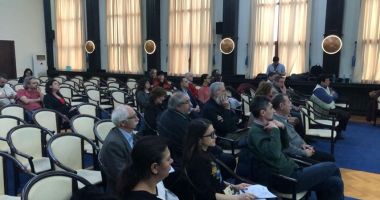 Stire din Social : TENSIUNI ÎN ȘEDINȚA DE CL! Taxa pe clădiri neîngrijite încinge spiritele