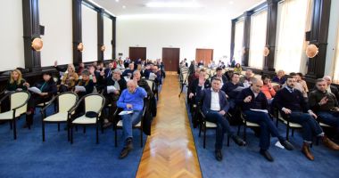 Stire din Politică-Administrație : Aleșii județeni au votat: CJC, partener în programul "Alege Oaia", proiectul ministrului Daea