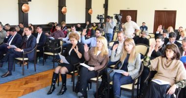 Stire din Politică-Administrație : Protest în CL Constanța. Liberalii  s-au abținut de la vot la toate proiectele