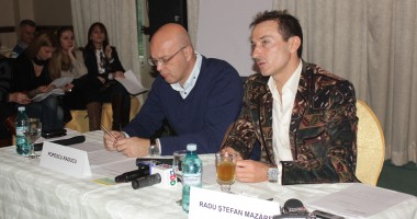 Stire din Politică-Administrație : Mazăre bagă consilierii în ședință