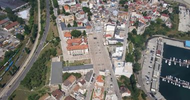 Stire din Social : Şedinţă extraordinară a Consiliului Local Constanţa. Lacul Tăbăcărie şi Portul Tomis, trecute în domeniul public al municipiului