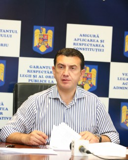 Stire din Politică-Administrație : Palaz le alimentează paranoia USL-iștilor cu privire la o eventuală candidatură