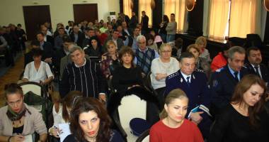 Stire din Politică-Administrație : Primarii din județ, convocați la ședință de prefectul Adrian Nicolaescu