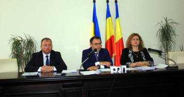 Stire din Politică-Administrație : "Secretarii a patru primării  vor intra în Comisia de Disciplină și vor fi sancționați"