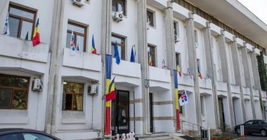 Stire din Politică-Administrație : LIVE TEXT / Aleşii locali din municipiul Constanţa, convocaţi ACUM în şedinţă ordinară. Iată proiectele de pe ordinea de zi