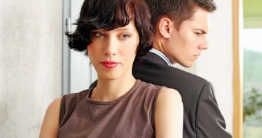 Stire din Diverse : Cum știi că tu ești șefa în relație