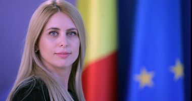 Stire din Economie : Șefii din structurile Fiscului sunt schimbați pe capete