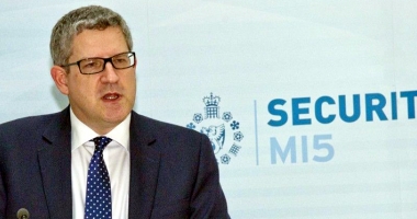 Șeful spionajului britanic avertizează împotriva  unei Rusii agresive