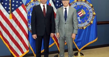 Stire din Eveniment : Șeful Poliției Române l-a vizitat pe directorul FBI, la Washington