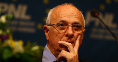 Stire din Eveniment : Șeful ASF, arestat pentru 30 de zile