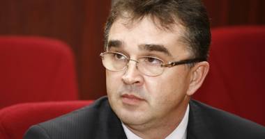 Stire din Politică-Administrație : Șeful CJ Vrancea, Marian Oprișan, reales președinte al UNCJR