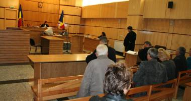 Stire din Eveniment : Șeful clanului Raim, după gratii la solicitarea DNA Constanța