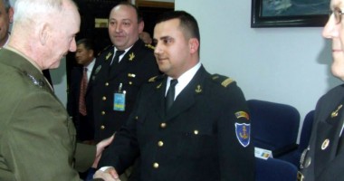 Stire din Eveniment : Șeful infanteriei marine  a SUA a vizitat Statul Major al Forțelor Navale