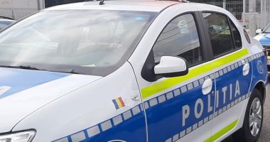 O polițistă ar fi încercat să se sinucidă. A fost găsită de colegi