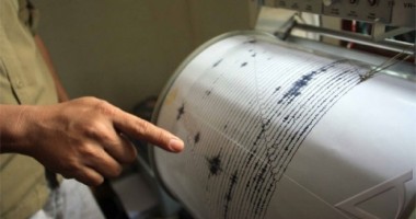 Stire din Actual : Cutremur de trei grade pe scara Richter în Vrancea