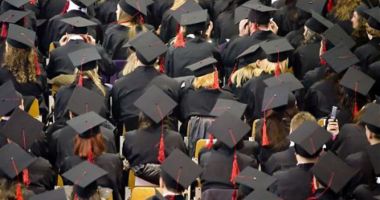 Stire din Cultură-Educație : Selecție pentru viitorii membri CNATDCU în mandatul 2020-2024