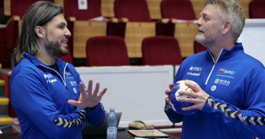 Stire din Sport : Selecţionerul Adrian Vasile: „Meciul cu Norvegia este cel mai important”