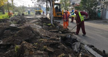 Stire din Politică-Administrație : Primăria Constanța realizează o parcare pe strada Arcului