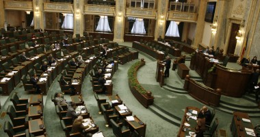 Stire din Politică-Administrație : Ion Vărgău este noul secretar general al Senatului