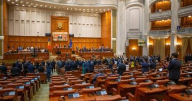 Stire din Politică-Administrație : Parlamentul a interzis candidatura în alegeri a persoanelor condamnate pentru infracțiuni săvârșite cu intenție
