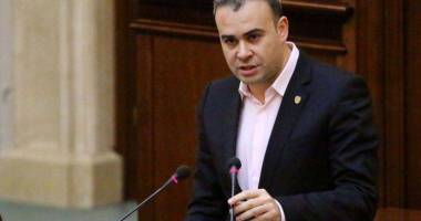 Stire din Politică-Administrație : Senatorii au votat pentru arestarea lui Vâlcov