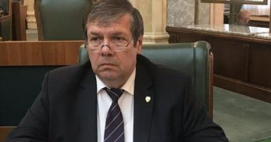 Stire din Politică-Administrație : Senatorul Ştefan Mihu, de la PSD, l-a luat la întrebări pe ministrul de Interne