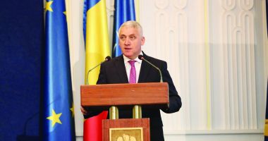 Stire din Politică-Administrație : Senatorul Adrian Țuțuianu, exclus din partid: "Voi construi o alternativă la PSD"
