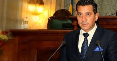 Stire din Politică-Administrație : Senatorul Gigi Chiru propune instituirea unui bilet comun la unitățile de cultură