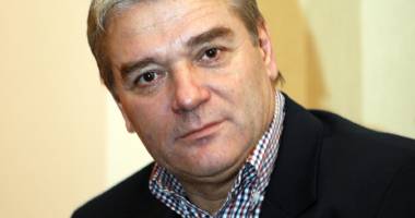 Stire din Politică-Administrație : Senatorul Nicolae Moga, președinte "fără voie"