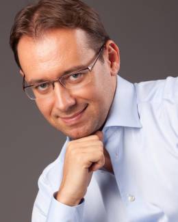 Stire din Politică-Administrație : Senatorul Tudor Chiuariu, exclus din PNL