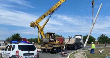 Stire din Eveniment : Restricții de viteză. Sensul giratoriu  de la Lumina, gata până la sfârșitul lui iulie