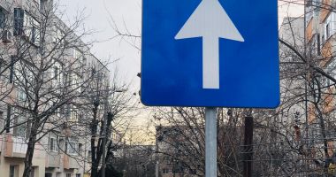Stire din Eveniment : Șoferi, atenție! SENS UNIC PE O STRADĂ INTENS CIRCULATĂ, din Constanța
