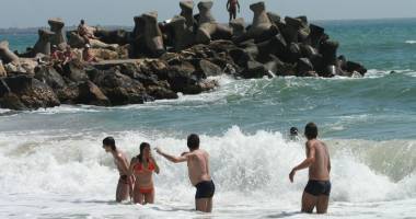 Septembrie de aur! Milioane de euro cheltuite, în week-end, pe litoral