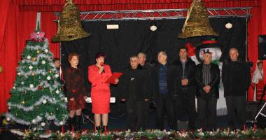Galerie FOTO. Copiii din Saraiu au vestit Nașterea lui Iisus Hristos - 2