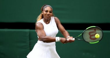 Stire din Sport : Serena Williams, debut cu dreptul la Lexington