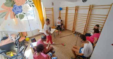 Stire din Social : Atmosferă plină de energie la Centrul pentru Persoane Adulte cu Dizabilități "Traian"