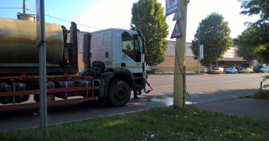 Caniculă la Constanța. Se spală șoselele și puncte de prim ajutor în parcuri - 3